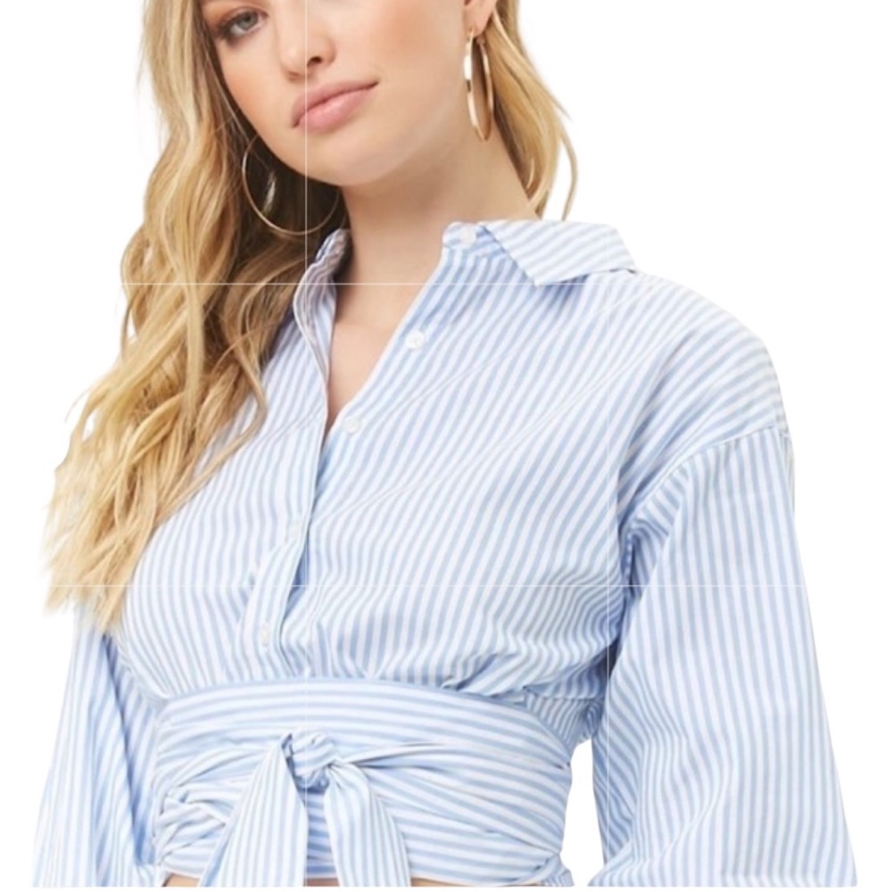 Forever 21 Contemporary Blue/White Stripe Cropped 2-Way Ties Button Up Top M EUC